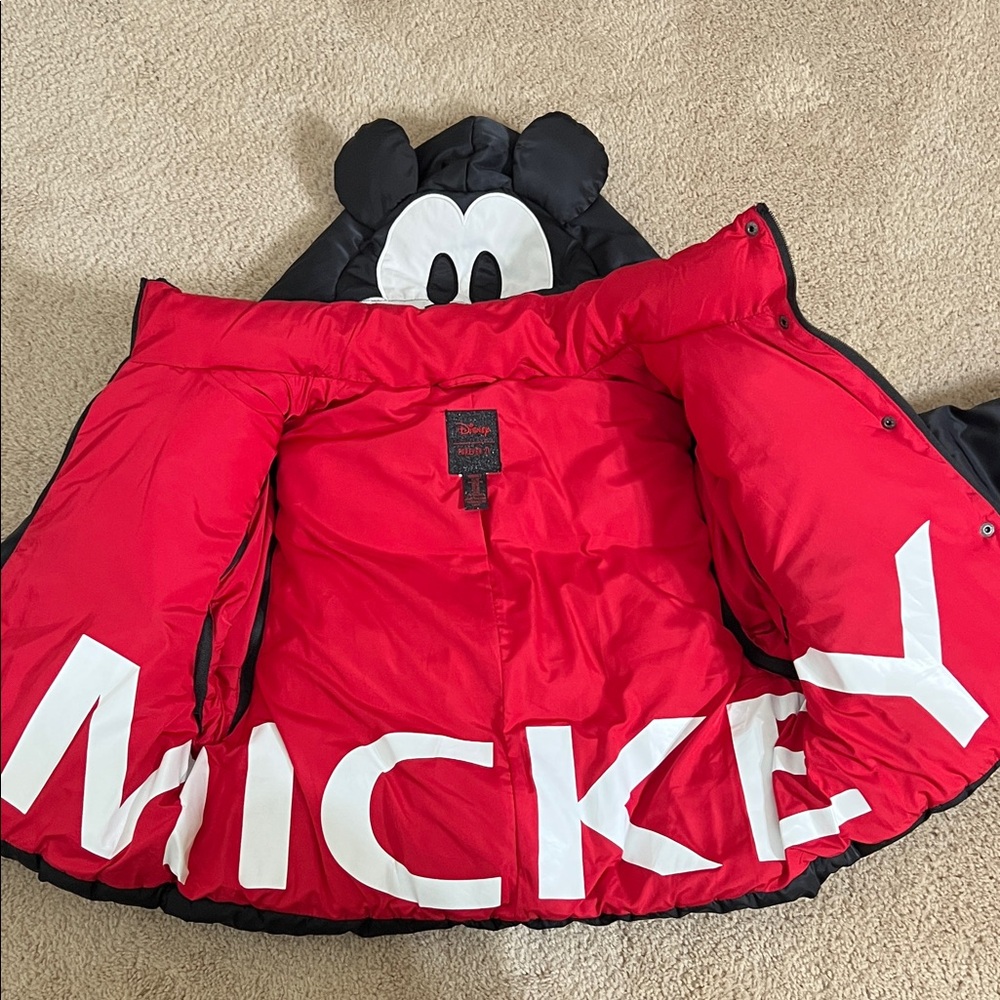 Disney Mickey Mouse Black and Red Cropped Puffer Jacket, sz Medium